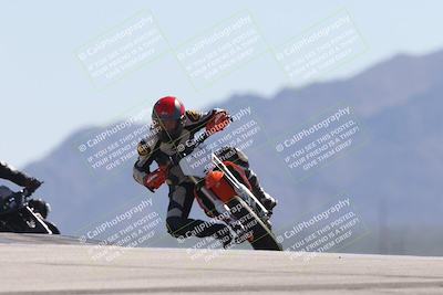 media/Oct-13-2025-Moto Forza (Mon) [[a66d839500]]/3-B Group/Session 4 (Turn 9)/